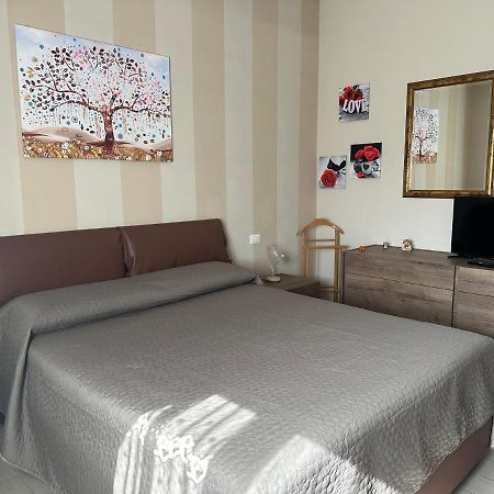 Casa Alessia Apartment Лука Екстериор снимка